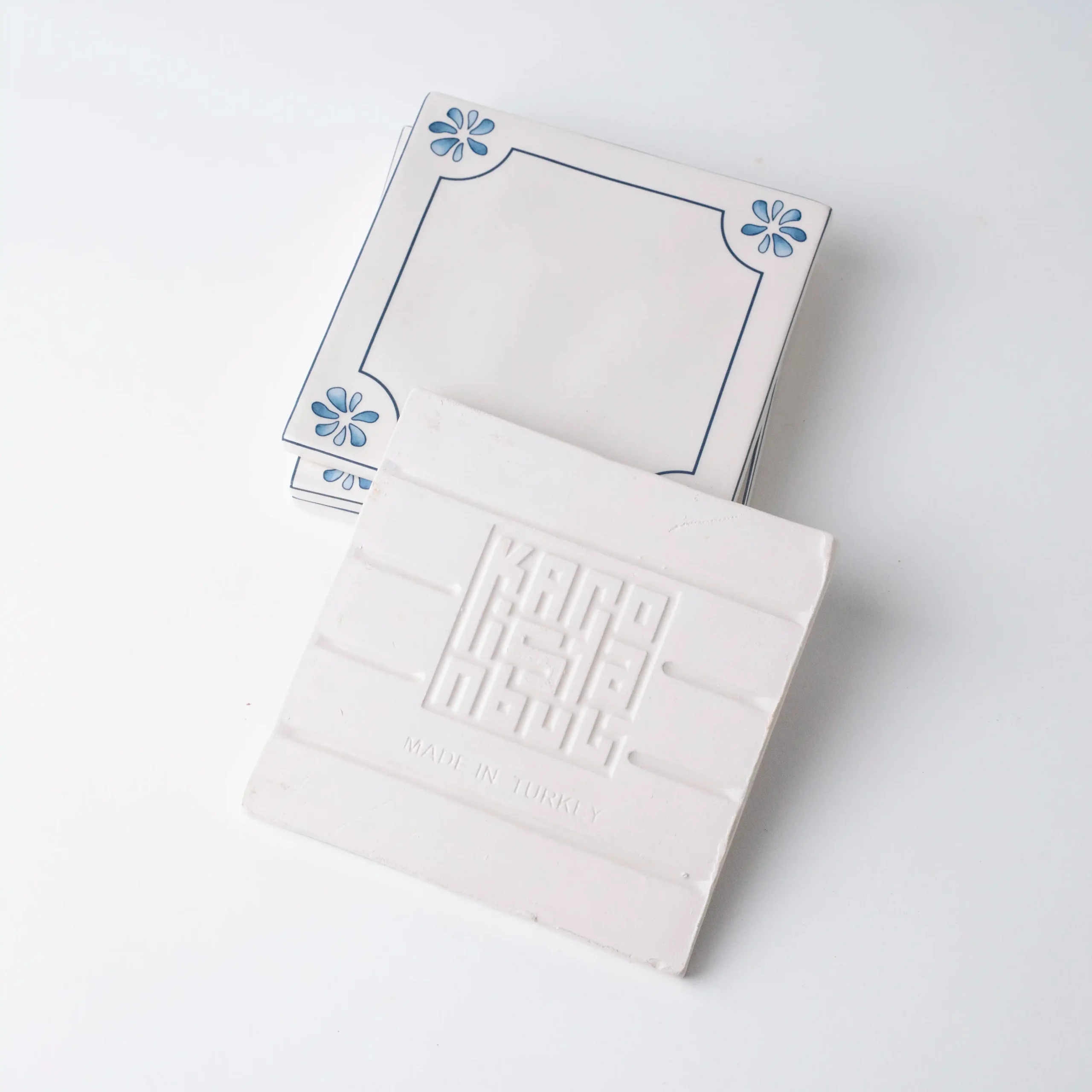 karoistanbul_blue-vintage-tile_4